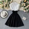 Vestido Patchwork Fashion 2020 Novo Verão Doce com Pedrarias e Babados na Cintura Design Emagrecedor com Cores Contrastantes