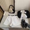 Elegantes Shorts de Traje Caqui de Gama Alta de Pierna Ancha para Mujer Nueva Colección Primavera Temprana Casual Delgado Versátil Versión Limpia Shorts tipo Bota Grises
