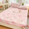 2026 Nueva Sábana de Seda de Hielo Pieza Única Cubierta de Cama Estampada de Verano Sábana de Cama de Cobertura Completa Juego de Tres Piezas Protector de Colchón a Prueba de Polvo