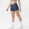 Pantalones de yoga de cintura en V europeos y americanos, shorts deportivos cortos de secado rápido para mujer con efecto melocotón en los glúteos, shorts de fitness de cintura alta para levantar glúteos para el verano