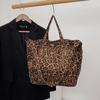 Bolso Popular de Comercio Exterior para Mujer Bolso Tote con Estampado de Leopardo Otoño e Invierno para Viaje al Trabajo Bandolera de Gran Capacidad de Ante Bolso de Hombro de Mano