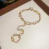 Colar e Pulseira de Tassel Oval em Resina, Design de Moda Personalizado, Conjunto de Joias de Nicho, Acessórios Versáteis de Luxo Leve
