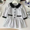 Vestido de Niña Contraste Negro Cadena Encaje Cuello de Muñeca Manga Larga Estilo Coco Chanel Otoño Nueva Llegada Elástico Holgado Vestido de Princesa