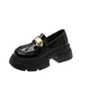 Zapatos casuales de cuero para mujer, versátiles, estilo británico retro, con plataforma gruesa, tipo slip-on, para combinar con faldas, tacón grueso, modelo nuevo primavera 2026