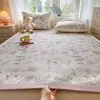 Juego de Tres Piezas de Alfombrilla Refrigerante de Látex de Seda de Hielo para Verano, Alfombrilla Suave Refrigerante Estampada, Colchón de Doble Uso, Individual, Estilo Fresco de Dibujos Animados, Alfombrilla de Seda de Hielo
