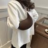 Bolso de Axila Retro Nicho de Celebridad de Internet Nueva Moda Popular Texturas Bolso de Hombro Cómodo Portátil Bolso Media Luna