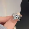 Anel Estrela Diamante Flash Feminino Sentido Zircônia Design de Nicho Anel Personalizado Ins Estilo Neutro Anel Aberto Tendência