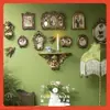 Marco de Fotos Dorado en Relieve Estilo Europeo Retro, Decoración de Pared para Hogar y Casa de Huéspedes, Pared de Fotos para Colgar en la Pared, Accesorios para Fotos