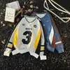 Camiseta Casual Tendência Outono 2025 Nova Masculina Manga Longa Pulôver Patchwork Bordado de Emblema Americano Moletom