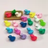 Creativo Artificial Color Sólido Miniatura Mini Pato Amarillo Hecho a Mano DIY Lindo Adornos para Coche Muñeca de Resina Estereoscópica Casa de Muñecas