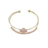 Pulsera Abierta de Flor de Zirconia de Doble Capa con Forma de Diamante, Pendientes de Diseño de Nicho de Moda y Exquisitos, Joyería de Lujo Ligero y Acabado de Alta Gama para Mujer