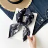 Lenço de Seda Estampado Castanha Cross70 Seda Falsa Lenço de Cabeça Estilo Rua Europeu e Americano Versátil Amarrilho de Cintura Cinto Lenço Quadrado Atacado