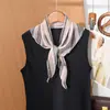 Pañuelo Triangular Fresco Floral Estilo Coreano, Bufanda Fina de Seda de Verano para Niñas, Lazo para el Cabello, Pañuelo para el Cuello, Protector de Cuello, Chal