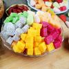 Pedaços de frutas cortadas em cubos modelo morango banana maçã fruta do dragão do homem kiwi amarelo enfeites comida e acessórios de jogo