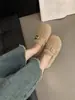 Zapatos peludos versátiles de suela plana de moda más vendidos para mujer, nuevo estilo otoño e invierno 2026, mocasines forrados de felpa, botas de nieve antideslizantes de caña baja