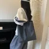 Nueva bolsa tote cruzada de gran capacidad, casual, versátil, para el día a día y para ir al trabajo, alto valor estético, bolsa de hombro a cuadros simple y ligera