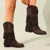 Botas de cowboy western populares europeias e americanas de camada dupla com franjas, botas de cano médio para mulheres, salto baixo grosso, antiderrapantes, de calçar, botas de montaria, sapatos femininos