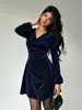Vestido de terciopelo para mujer de comercio exterior transfronterizo con diseño de lentejuelas, entallado en la cintura, adelgazante, mangas abullonadas, falda corta de línea A