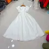 Vestido Largo Floral Tridimensional Europeo y Americano Francés Nanyou Adelgazante de Gama Alta con Ceñidor en la Cintura