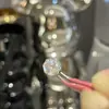Pendientes de Acero de Titanio con Diamante Corte Milenio de 8mm, Destello Explosivo, Lavables, Sin Molestias al Dormir, Moda con Temperamento, Más Fáciles de Combinar con Clavos de Hélice Auricular