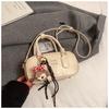Mini Bolsa Pequena Requintada Feminina 2024 Nova Bolsa Transversal Versátil para Outono e Inverno Moda de Alta Qualidade Bolsa Pequena Portátil