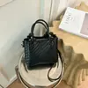 2026 Nuevo Bolso Cubo Tejido Estilo Coreano, Bolso Versátil de Hombro y Cruzado, Bolso de Mano a la Moda para Mujeres que Van al Trabajo