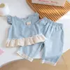 Conjunto de Mezclilla con Encaje para Niñas Verano 2026 Nuevo Elegante Moderno Conjunto de Verano Infantil Pantalones Acampanados Casuales Conjunto de Dos Piezas