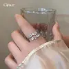 Anillo abierto de oro real de 18k bañado en circonita cuadrada lágrima, anillo estilo lujo ligero francés, joyería de alta gama al por mayor