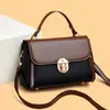 Fornecimento direto transfronteiriço de novas bolsas crossbody de moda retrô 2026, bolsas quadradas pequenas estilosas e versáteis para o dia a dia