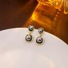 Pendientes de aguja de plata 925 con temperamento retro francés, perlas grises irregulares, lujo ligero, alto sentido, pendientes sencillos al por mayor