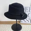 Nuevo Estilo Coreano Otoño/Invierno Estilo Hepburn Mezcla de Lana Cálido Moda Versátil Sombrero de Pescador Lazo Hace que la Cara se Vea Más Pequeña Moderno