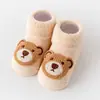 Calcetines de piso gruesos nuevos de otoño e invierno para bebé, calcetines cálidos de rizo antideslizantes para recién nacido, calcetines de algodón con dibujos de oso