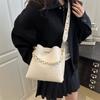 Bolsas Europeas y Americanas, Bolsos de Mujer, Bolsos de Mujer Texturizados, Bolsos Cruzados de Moda, Bolsos de Mano con Cadena de Nicho, Bolsos Cubo Estilo Western