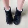 Botas de Chão de Cano Curto Quentes Espessas de Inverno Meias Antiderrapantes Internas para Homens e Mulheres Sapatos Internos de Algodão