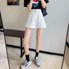 Shorts de Mezclilla Negros para Mujer Nicho Verano 2025 Nuevos Pantalones Finos Petite Cintura Alta Adelgazantes Hot Pants