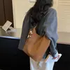 2026 Nova Bolsa Tote de Outono Feminina Bolsa de Grande Capacidade Bolsa para Aula de Estudante Trabalho Deslocamento Bolsa de Ombro Estilosa