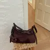 Bestseller de comercio exterior transfronterizo: bolso de hombro retro de nicho para mujer, bolso tipo bola para debajo del brazo, bolso cruzado versátil para otoño e invierno