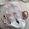 Set de calcetines con lazo de encaje y diadema para bebé, calcetines florales de media pantorrilla para bebés niñas, caja de regalo para sesión de fotos de recién nacidos