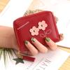 Nueva y bonita cartera corta con flores para mujer, mini monedero con borlas y cremallera para estudiantes, monedero multifuncional para mujer