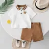 Conjunto de Camisa Polo de Verano para Niños con Parche de Oso Mangas Cortas + Shorts, Elegante Conjunto de Dos Piezas para Bebés, Clase A