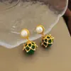 Banho de Ouro Real Prata S925 Argola Francesa Retrô Sensação de Alto Padrão Verde Elegante Elegante Brincos de Pérola Feminino 1490