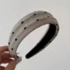Faixa de Cabelo Versátil com Coração Aveludado e Bolinhas em Relevo, Larga com Alta Pressão na Coroa, Novo Presilha de Cabelo, Acessório de Cabelo