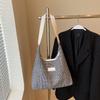 Bolsa de grande capacidade feminina 2024 inverno nova bolsa de compras casual de ombro axila bolsa de trabalho bolsa xadrez