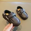Mocasines Slip-On para Hombre y Mujer, Zapatos tipo Frijol Casuales de Suela Gruesa para Bebés, Nuevo Modelo 2026 con Velcro, Zapatos de Una Sola Pieza Cómodos y Versátiles