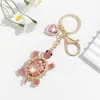 Nuevo Llavero de Tortuga Colorido Incrustado con Diamantes de Amazon, Lindo y Moderno Colgante de Tortuga para Bolso, Pequeño Regalo Creativo