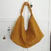 Bolso tote de ante retro de nicho de gran capacidad para mujer, modelo nuevo de moda 2026, bolso de hombro y axila versátil casual para el trabajo
