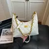 2026 Nova Bolsa Acolchoada de Corrente Vintage de Alta Qualidade Estilosa Bolsa Bolinho Moda Tendência Feminina Nicho Bolsa de Ombro Transversal