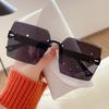 Moda Europeia e Americana Óculos de Sol Femininos Celebridade da Internet Tagarela Mesmo Estilo Sem Aro Acabamento Moda Óculos de Sol para Viagem Estilo Coreano Elegante Cool