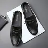 Sapatos Loafer Masculino Estilo Quente Ao Vivo Couro Genuíno Couro de Vaca Transfronteiriço High-end Slip-on Negócios Solado Macio Sapatos Casuais Loafer Masculino