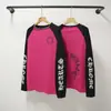 La camiseta de manga larga con estampado sánscrito y patchwork CH Chrome Hearts 26SS, nueva para primavera-verano, es un éxito en el comercio exterior transfronterizo al por mayor.